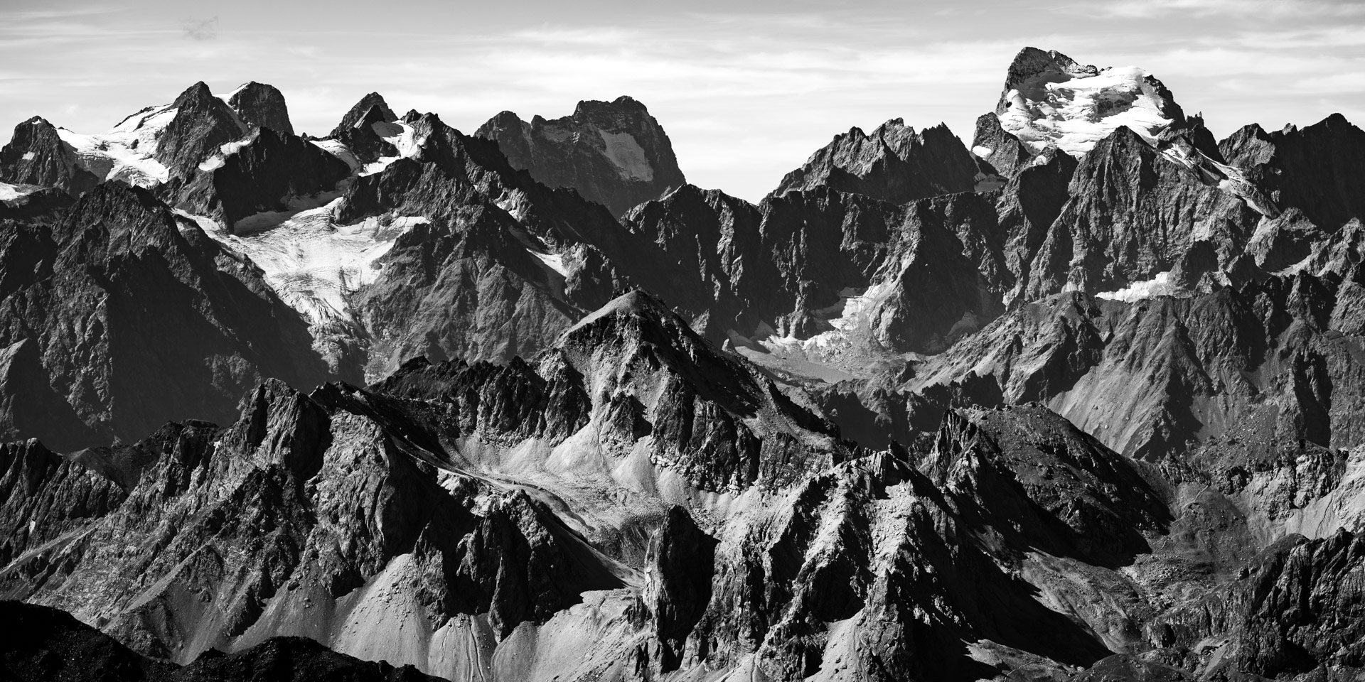 Massif des Écrins en noir et blanc, Alpes