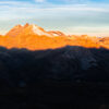 Grand panorama de la Vanoise au lever du jour